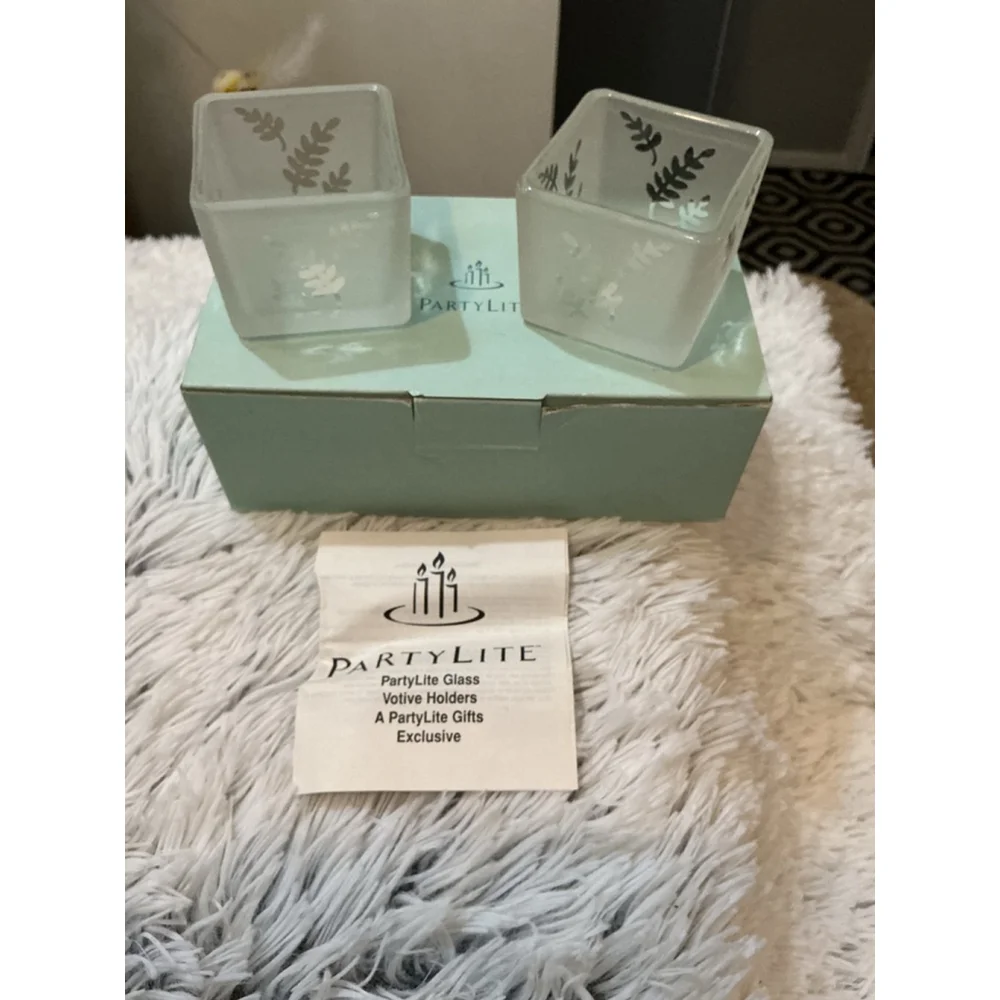 PartyLite Square Frosted Glass Votive Holders Set of 2 — Gift Ready - Picture 6 of 13